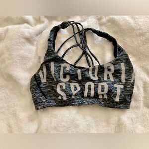 Victoria’s Secret Sport Spaghetti Strap sports bra M